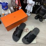 Hermes Izmir Sandals Leather Black